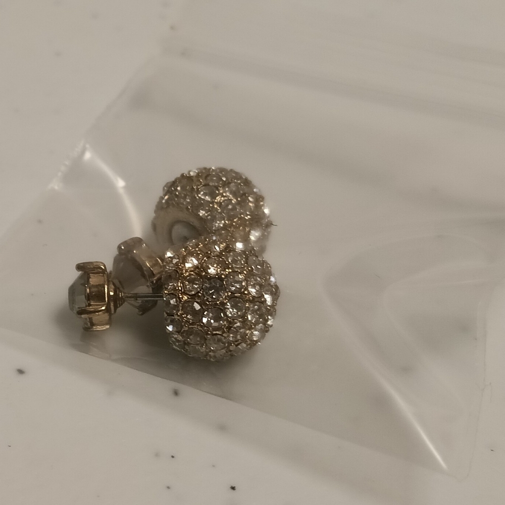 PAVE DISCO DOUBLE SIDED STUDS